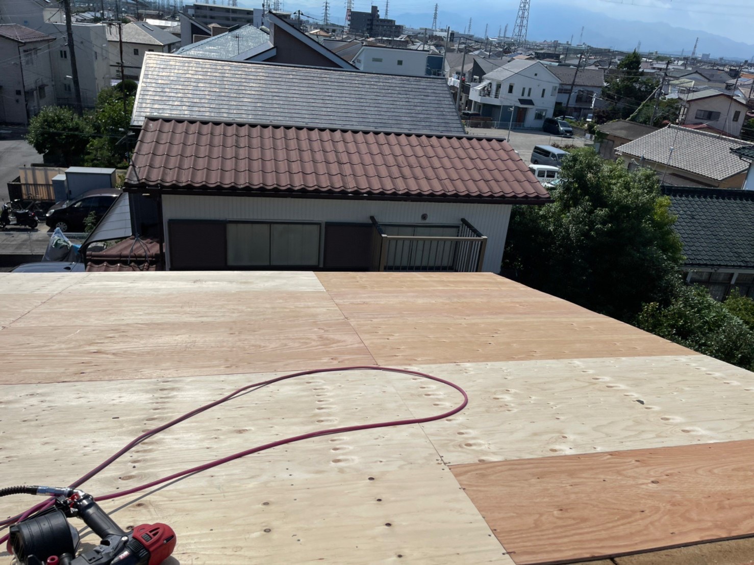 神奈川県茅ヶ崎市　屋根工事　屋根葺き替えの流れ