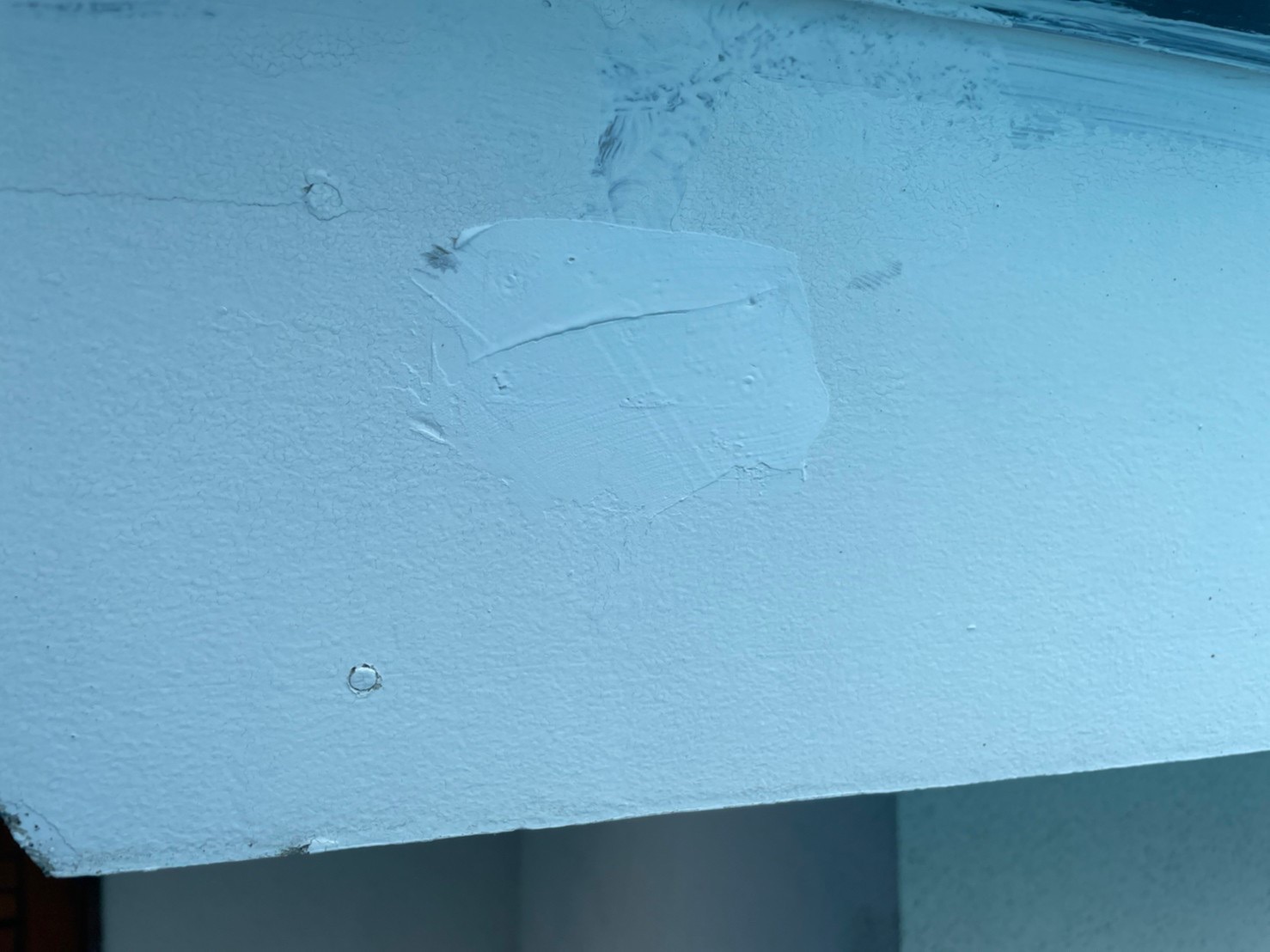 神奈川県茅ヶ崎市　外壁塗装・屋根カバー工事　破風板のシール補修