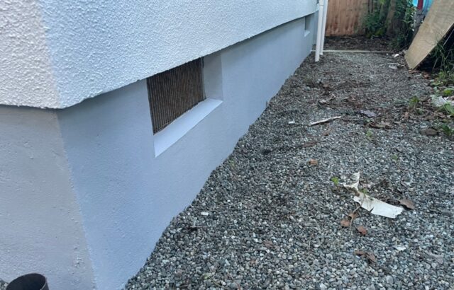 神奈川県茅ヶ崎市　外壁塗装・屋根カバー工事　基礎塗装のメリット